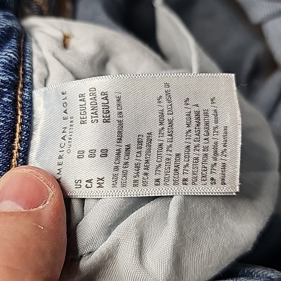 AMERICAN Eagle stretch size 00 distressed mom jeans - Picture 8 of 8